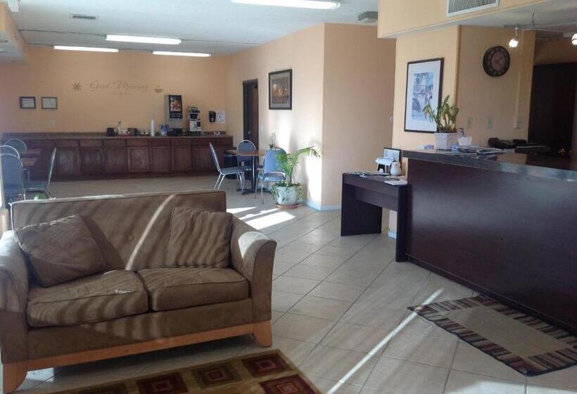 فندق Travelers Lodge Beatrice