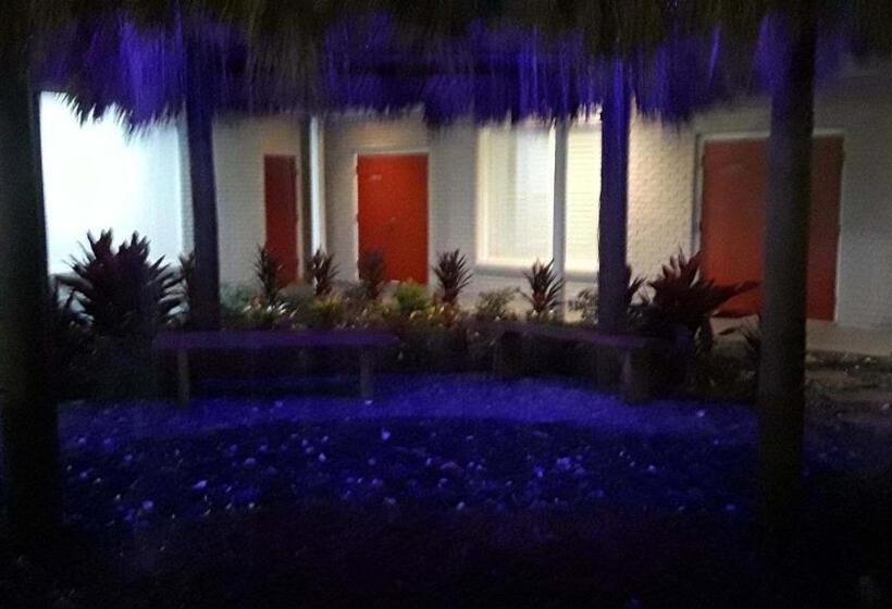 فندق Vero Beach Inn & Suites Vero Beach I 95