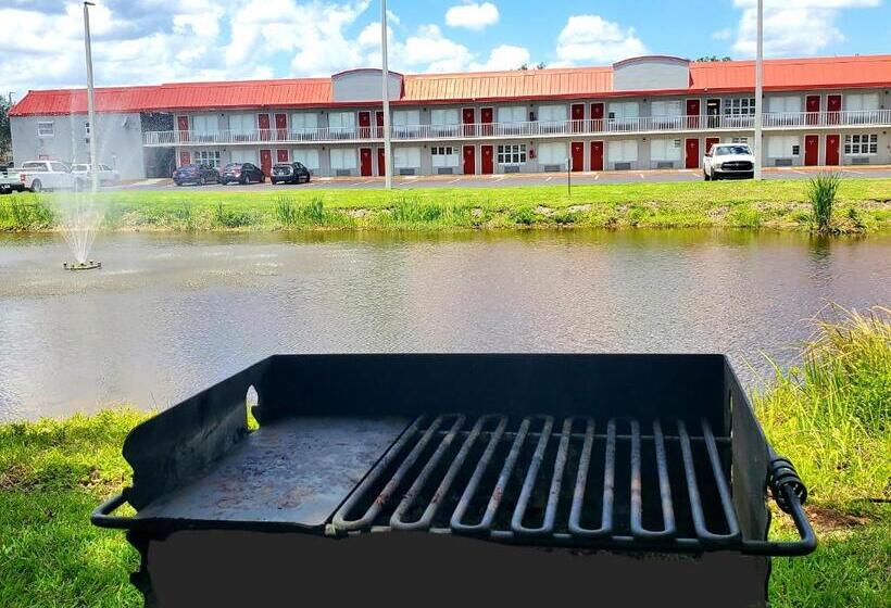 فندق Vero Beach Inn & Suites Vero Beach I 95