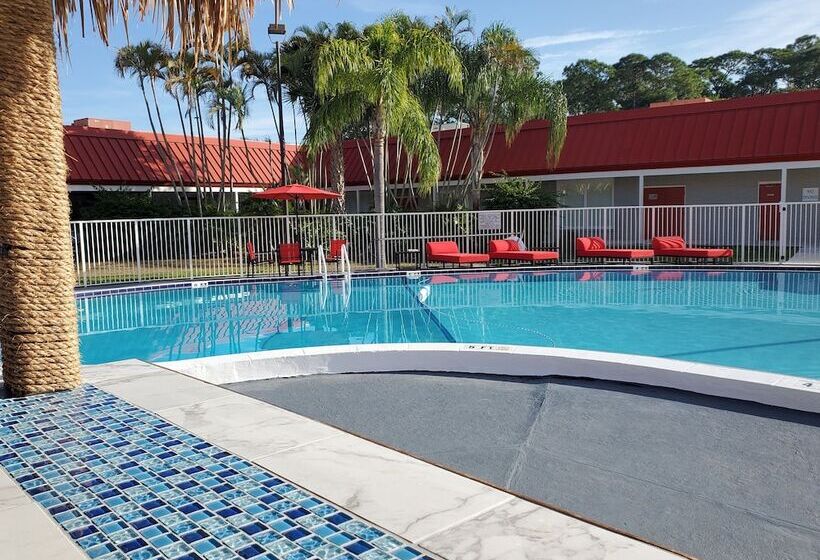 فندق Vero Beach Inn & Suites Vero Beach I 95