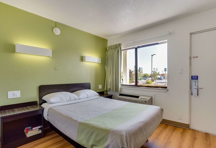 Motel 6el Paso, Tx  West