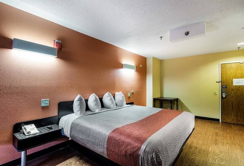 Motel 6libertyville, Il