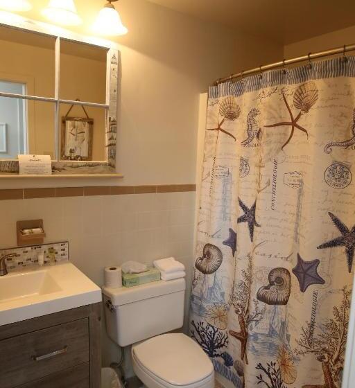 فندق على الطريق Beachcomber Resort