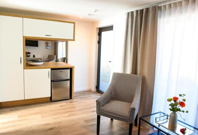 מוטל Cape Cod Veranda