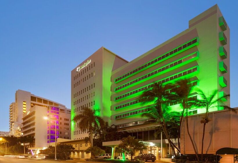 리조트 Holiday Inn Miami Beachoceanfront, An Ihg
