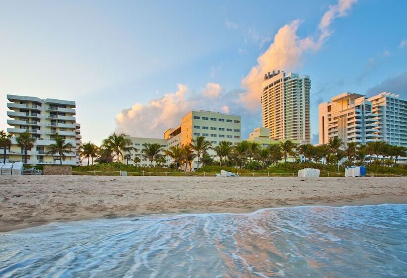 리조트 Holiday Inn Miami Beachoceanfront, An Ihg