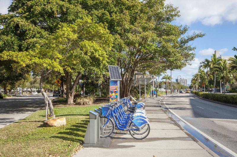 리조트 Holiday Inn Miami Beachoceanfront, An Ihg