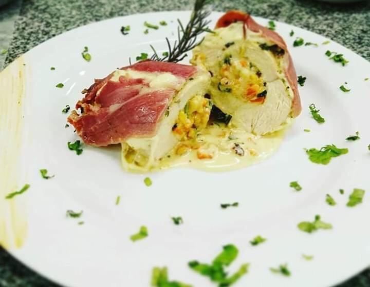 فندق Coll Oficial   Bragado Provincia De Bs As