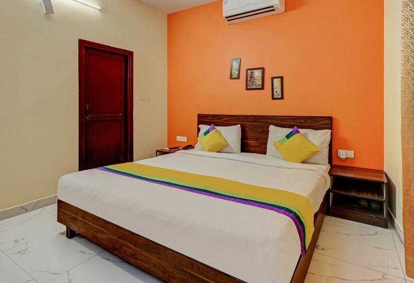 Itsy Hotels Royal Monarch