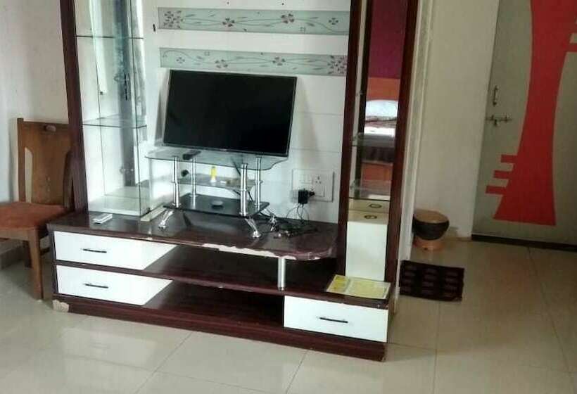 Отель Le Pearl Girija Resorts