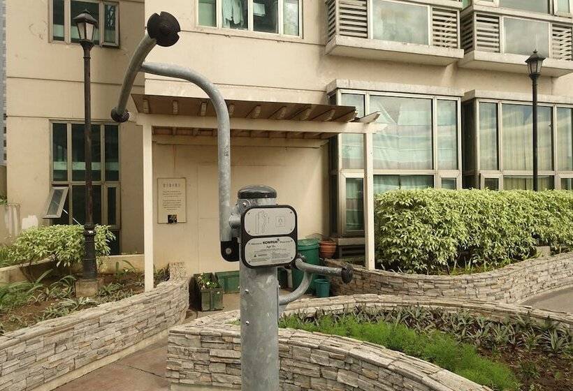 3br Unit At Bgc Forbeswood Parklane