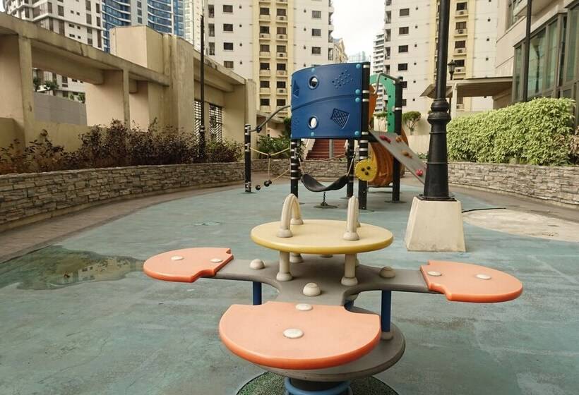 3br Unit At Bgc Forbeswood Parklane