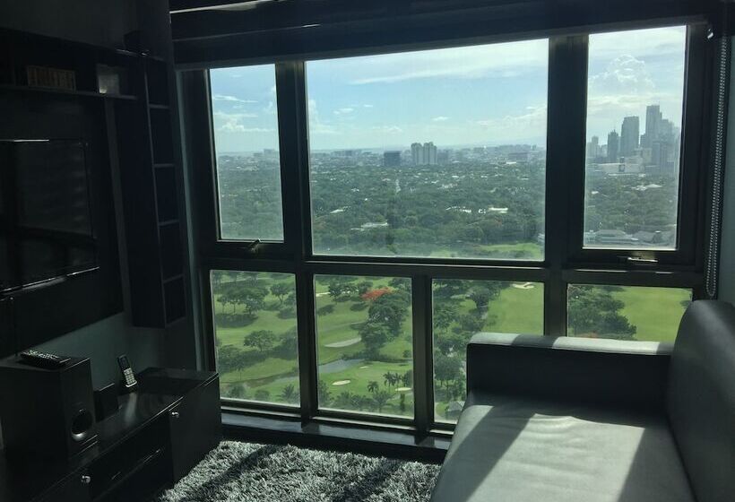 3br Unit At Bgc Forbeswood Parklane