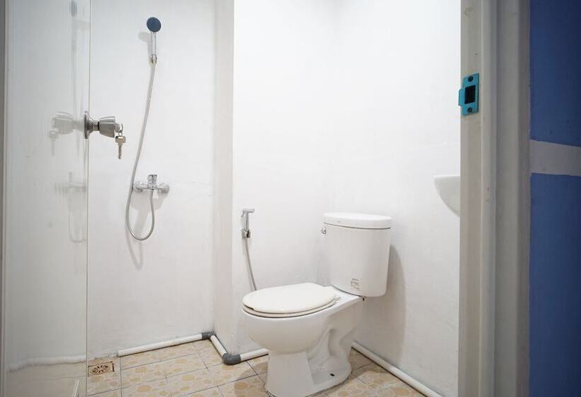 Urbanview Hotel De Grand Garuda Balikpapan