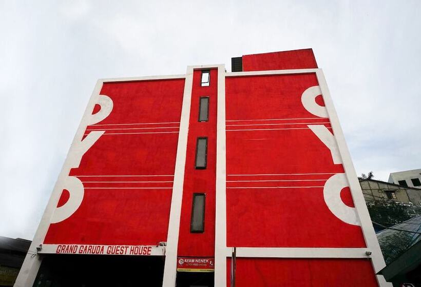 Urbanview Hotel De Grand Garuda Balikpapan