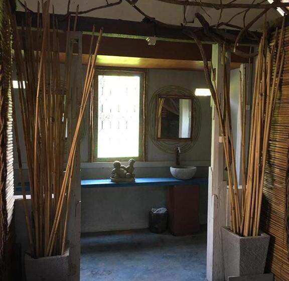 צימר Sunrise Lodge & Lounge