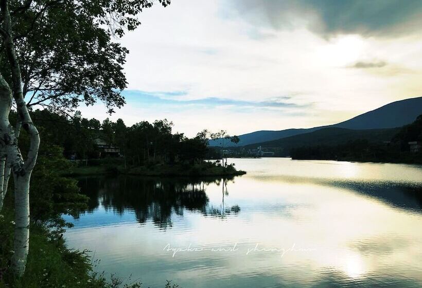 فندق فئة نجمة واحدة Shirakabako Sakaeen
