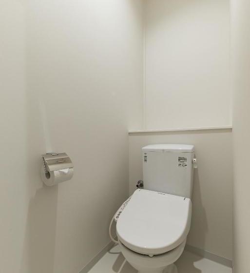 カプセルホテル Frontier Inn Kashiwa Tanaka  Caters To Men