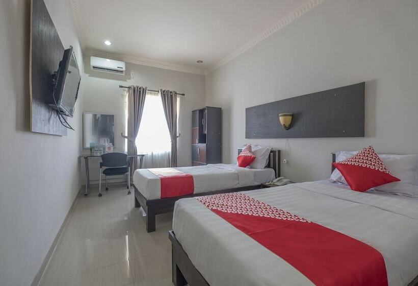 ホテル Oyo 1527 Barkah