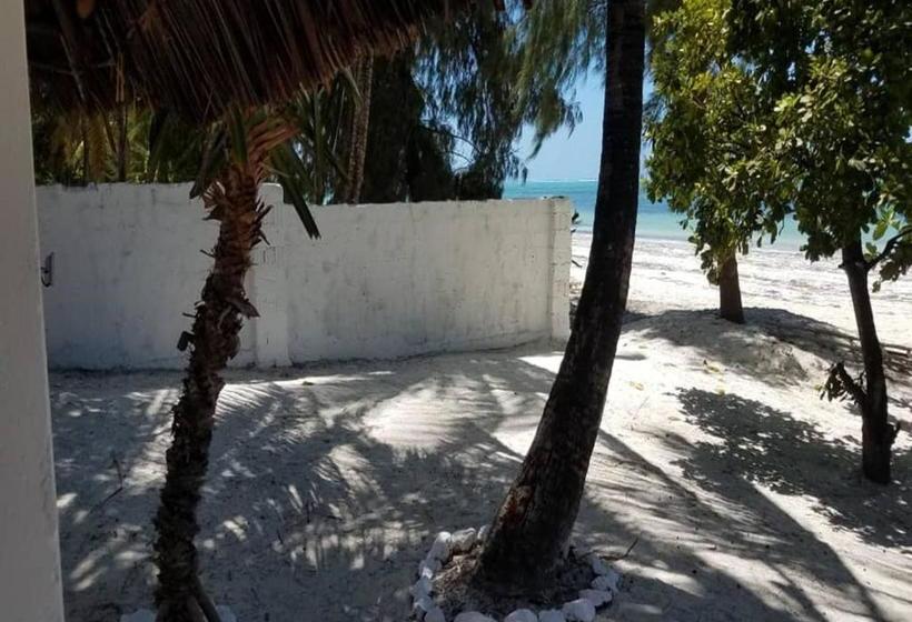 فندق Pristine House