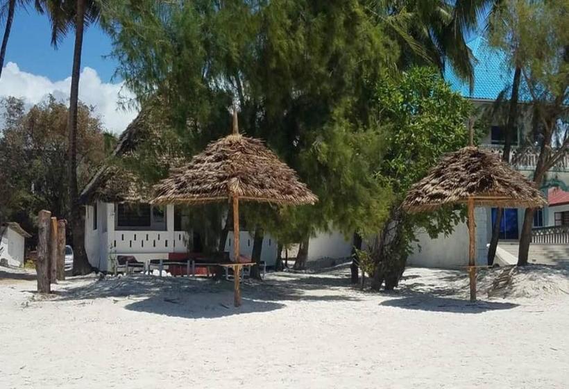 فندق Pristine House