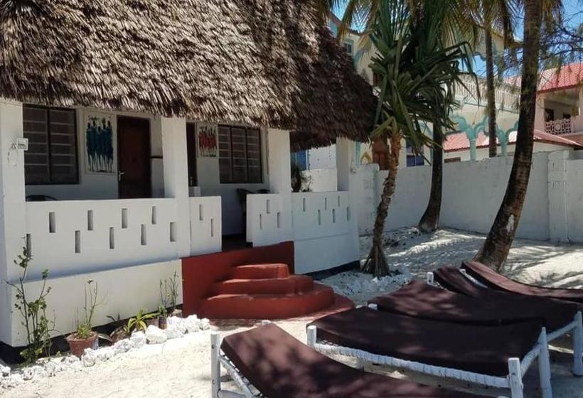 فندق Pristine House