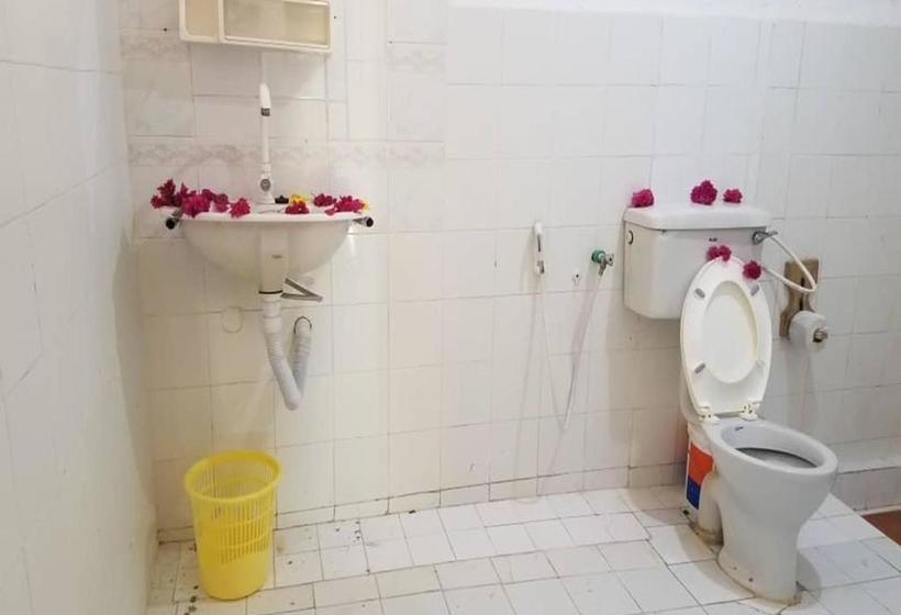 فندق Pristine House