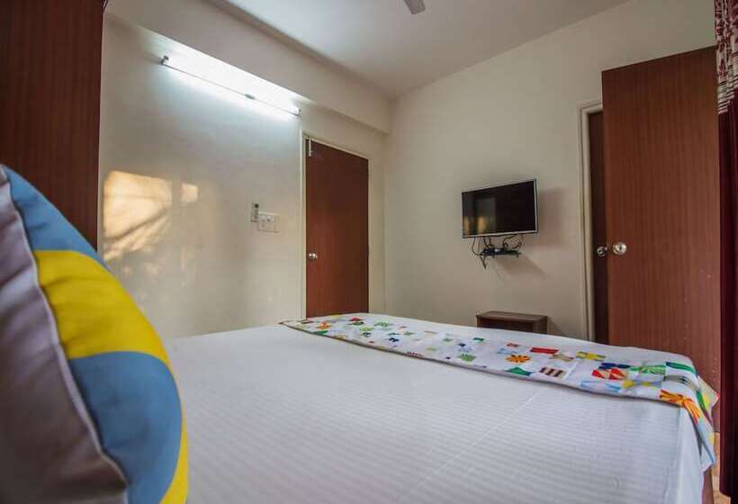 Oyo 12951 Home Pool View 1bhk Aprora