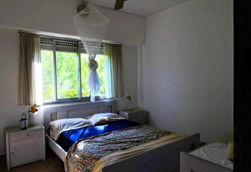 ペンション Gaia Hostal