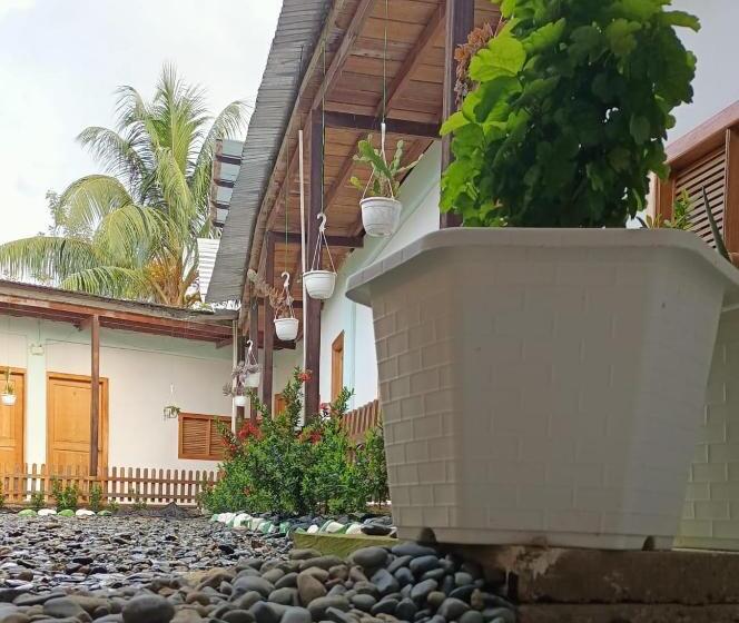 Пансион Hostal Zurymar Capurganá