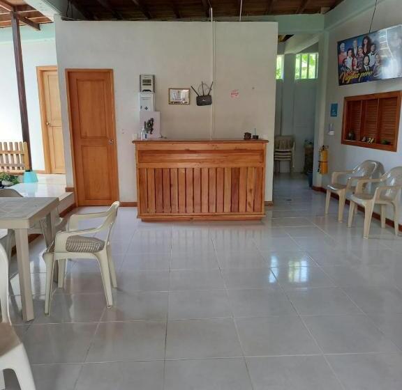 Пансион Hostal Zurymar Capurganá