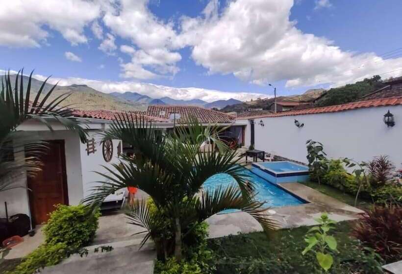 Пансион Hostel Las Palmas