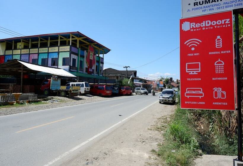 ペンション Reddoorz Near Bolu Toraja