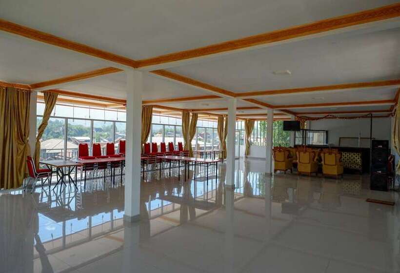 پانسیون Reddoorz Near Bolu Toraja