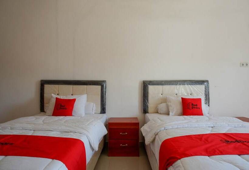 ペンション Reddoorz Near Bolu Toraja