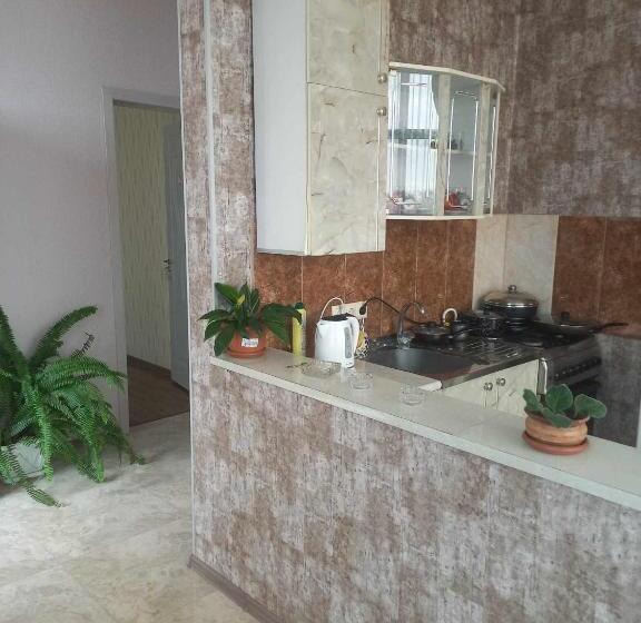 پانسیون Sunrise Guest House