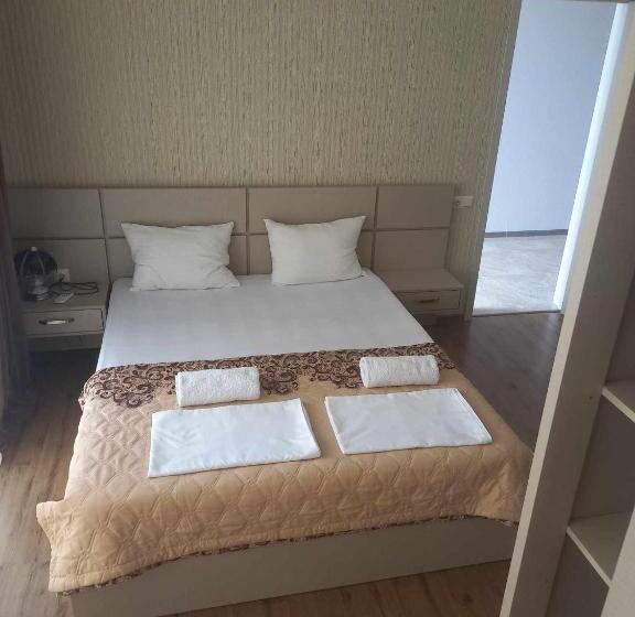 پانسیون Sunrise Guest House