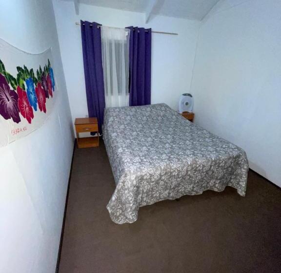 ユースホステル Pua Vaenga