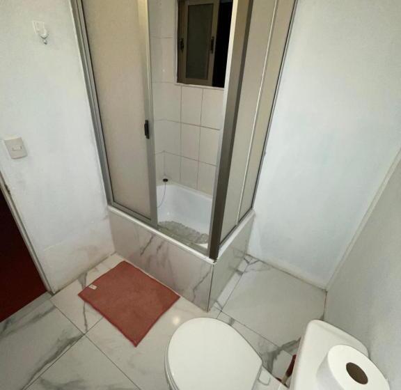 ユースホステル Pua Vaenga