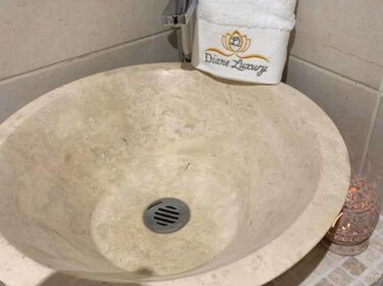 ホテル Diane Luxury