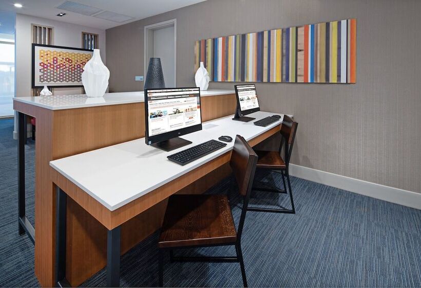 Отель Holiday Inn Express & Suites Murrieta, An Ihg