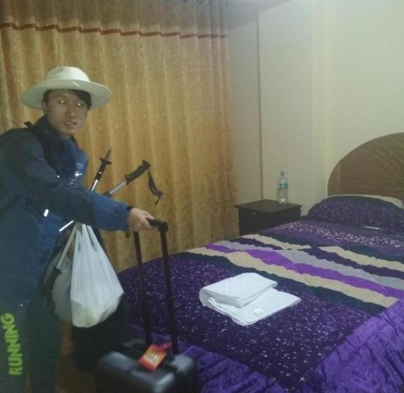 ホテル Hostal Ukumari Andino