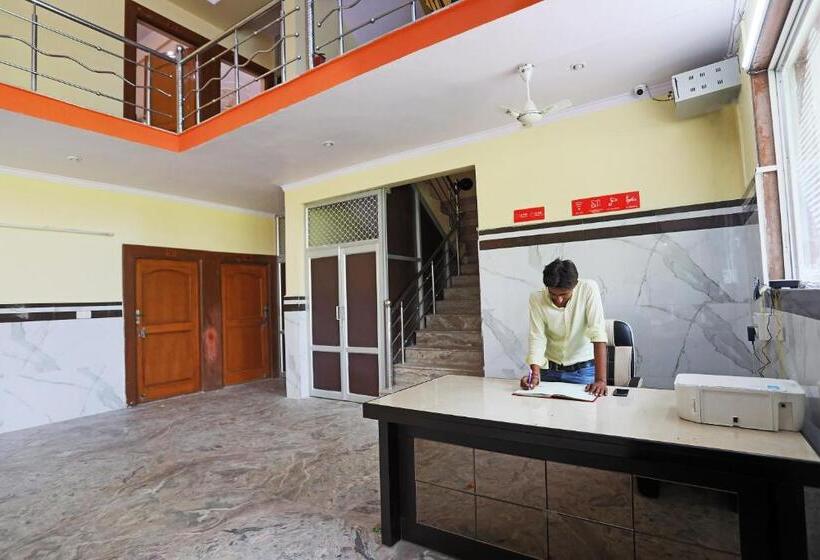 Hotel Oyo 48502 Shree Krishna Resort