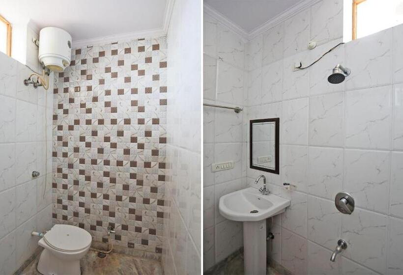 Hotel Oyo 48502 Shree Krishna Resort