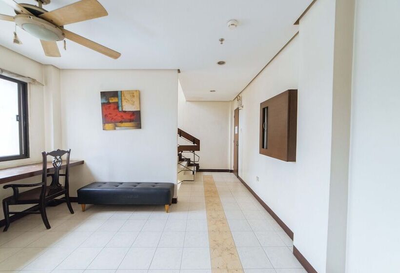 هتل Reddoorz Near Olongapo Bus Terminal