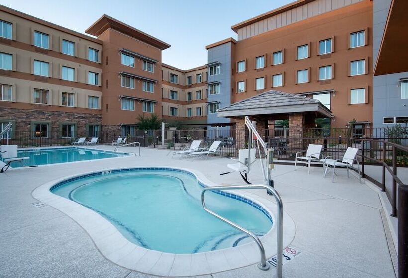 Отель Staybridge Suites Scottsdale Talking Stick, An Ihg