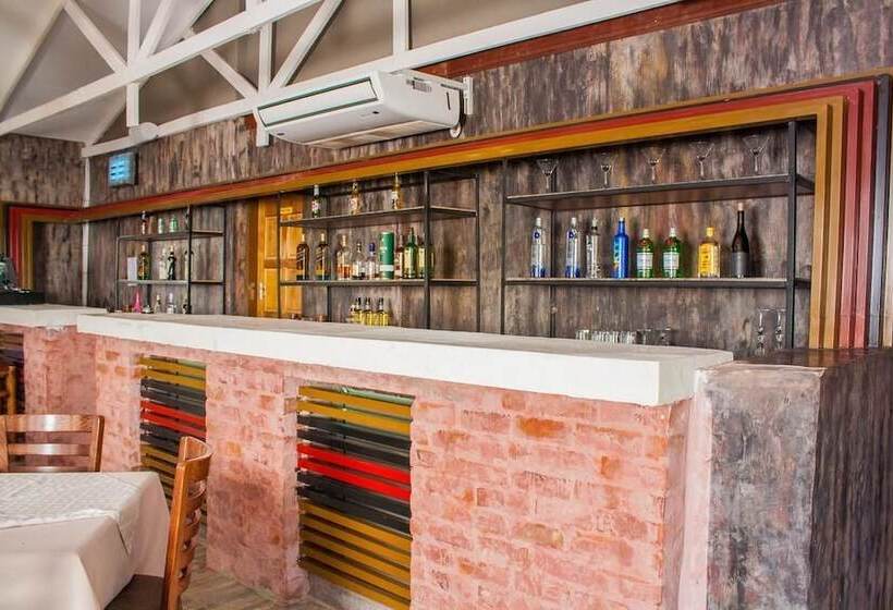 Kings Hotel And Gallery