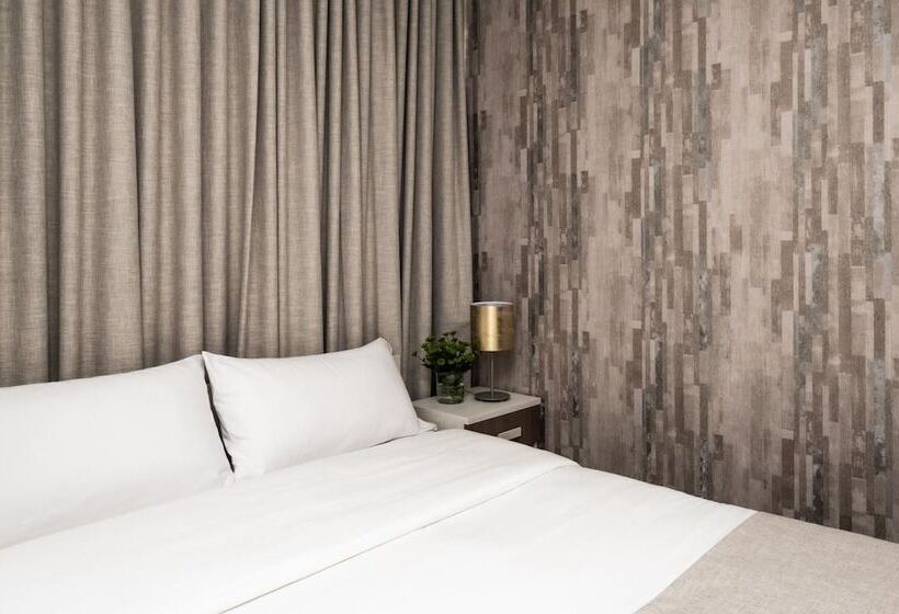 پانسیون C Est La Vie