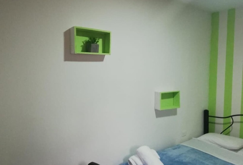 پانسیون Hostel El Jardín