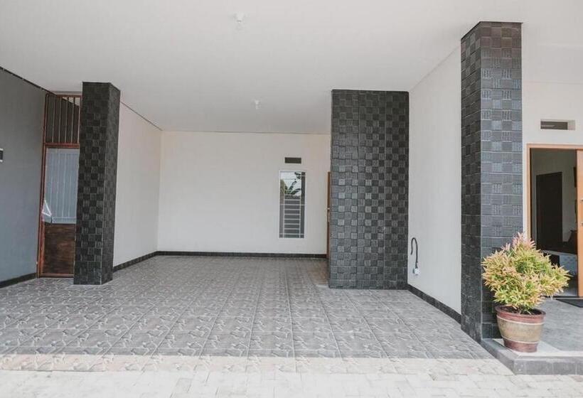 膳宿费 Reddoorz Syariah Near Pahoman Stadium Lampung